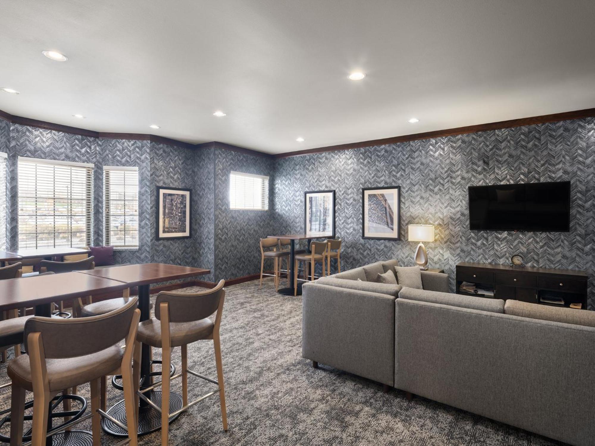 Staybridge Suites Midvale By Ihg Eksteriør bilde